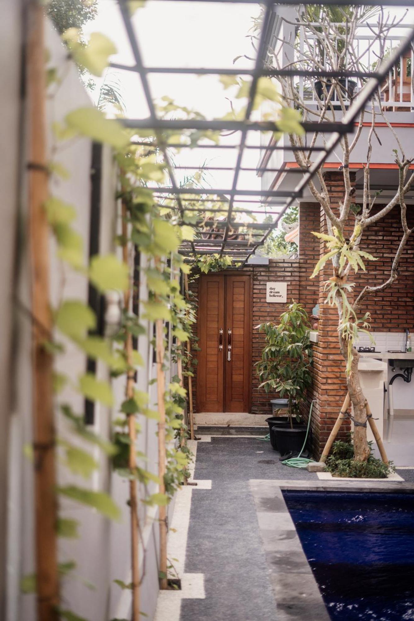 Pondok Yogi Guest House Canggu المظهر الخارجي الصورة